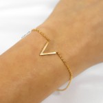  Bransoletka damska z literą V złota na prezent