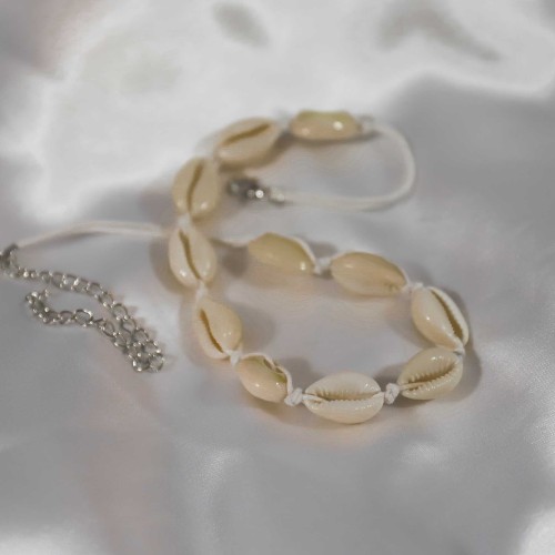 otien-naszyjnik-muszelki-bialy-na-lato-choker-szyja-2.jpg