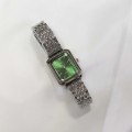 Zegarek-damski-srebrny-z-prostokatna-zielona-koperta-stal-szlachetna-5.jpg